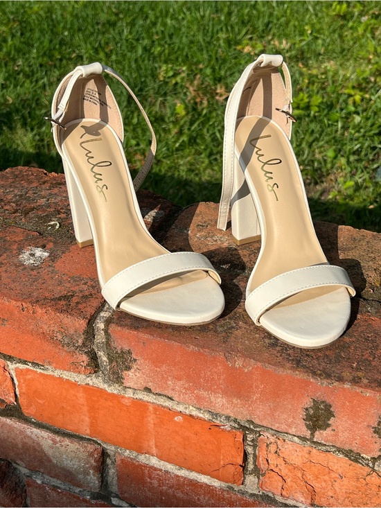 Lulus Shoes - Lulus Cream Ankle-Strap Block Heel Sandals